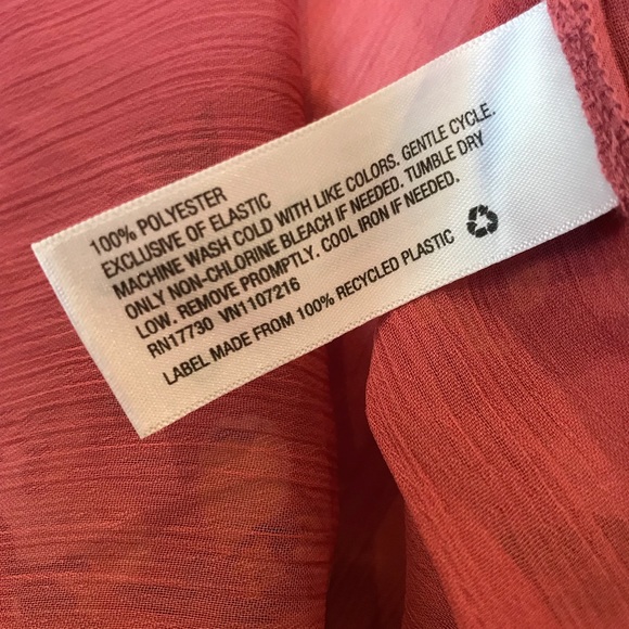 Liz Lange Maternity - Picture 7 of 7